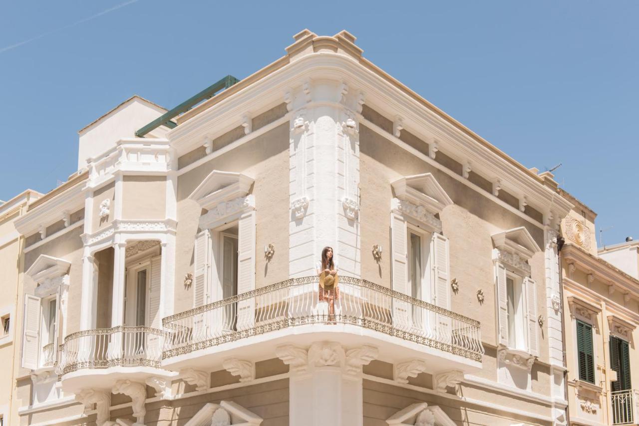 Le Dimore Di Puglia - Palazzo Ladogana Monopoli Exteriör bild