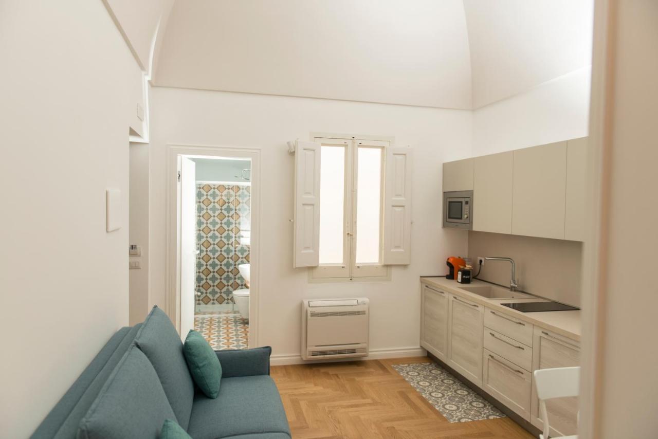 Le Dimore Di Puglia - Palazzo Ladogana Monopoli Exteriör bild
